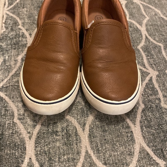 Kids Cat and Jack shoes size 13 - Picture 2 of 4